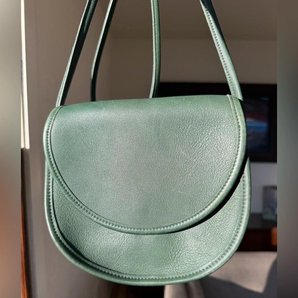 RARE Coach vintage green leather crossbody bag